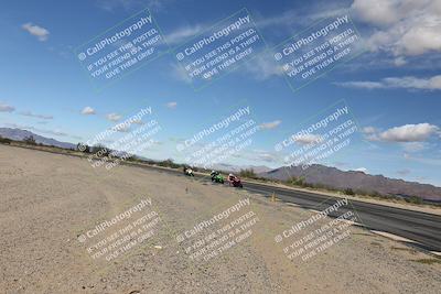 media/Nov-16-2025-Race Pace (Sun) [[8c5fa54630]]/Non Verified Riders (1st 20 Minutes)/3-Turn 3 Inside (11am)/